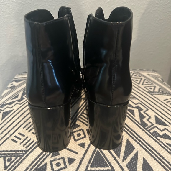 Jeffrey Campbell Bootie, Size 8, PU Leather - Picture 2 of 4